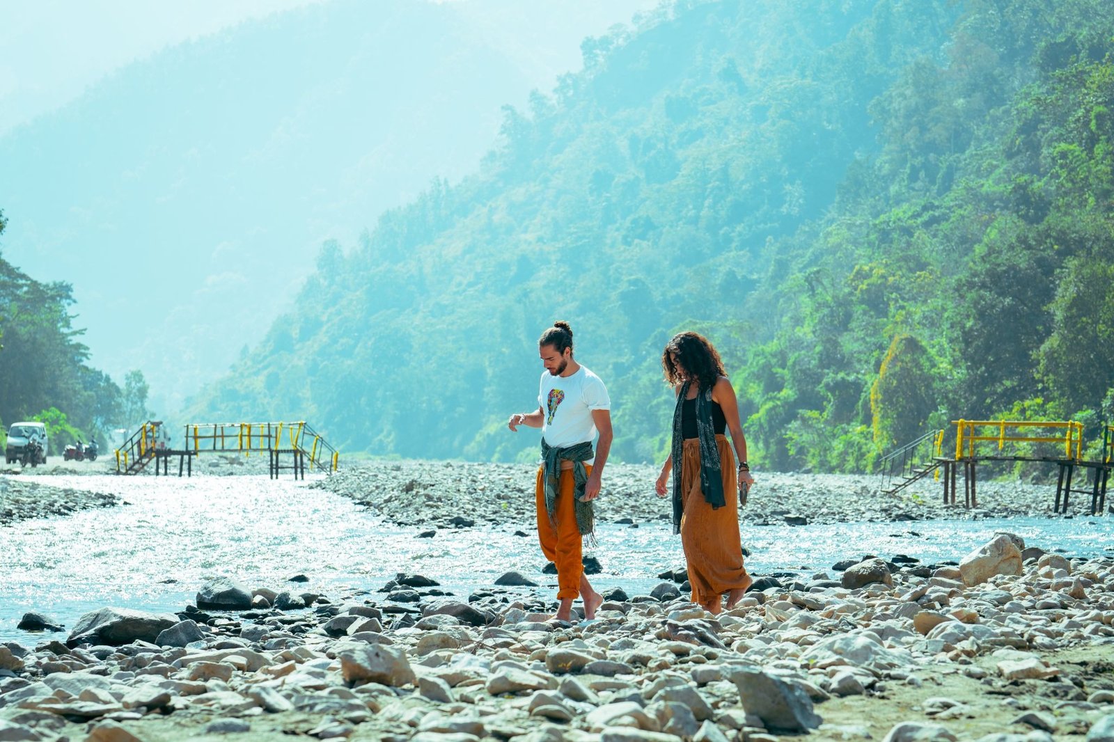Why Is Everyone Suddenly Talking About Yoga Retreat in Rishikesh?