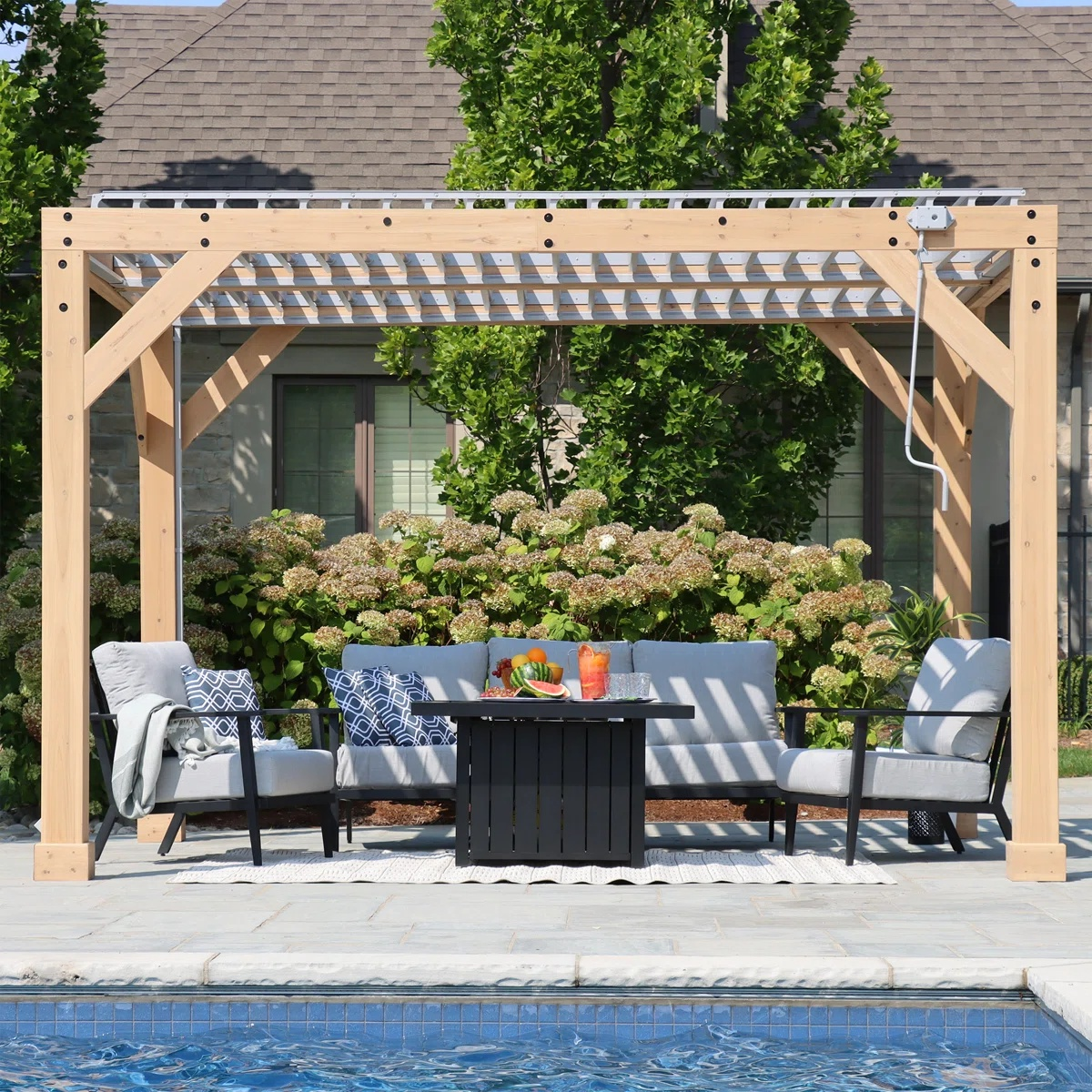 How Professional Pergola Assembly Can Simplify Your Backyard Upgrade